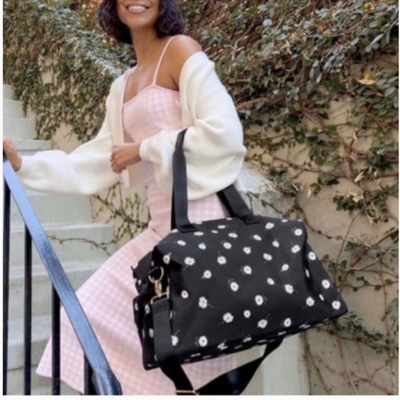 ALICE + OLIVIA Daisy Floral Black Over Night Travel Duffle Bag Brand NEW Women - Picture 2 of 15